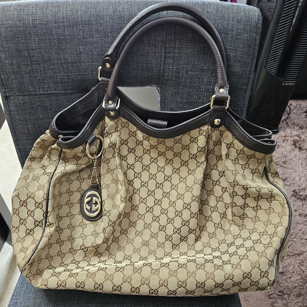 Gucci GG Monogram Sukey Hobo Large